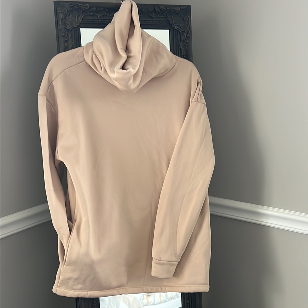 Dudley Stephens turtleneck, size S